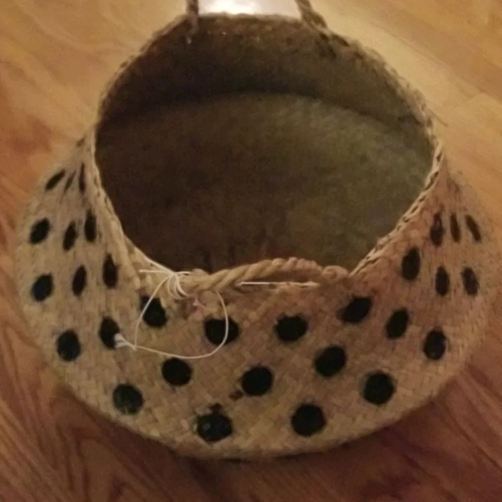 Round Dotted Wicker Collapsible Basket